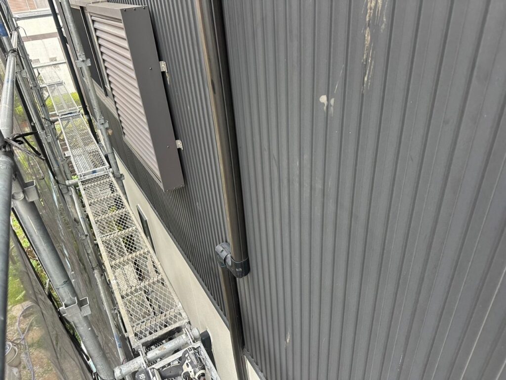 埼玉県狭山市　T様邸　外壁塗装・屋根塗装　足場工事　組み立て～設置