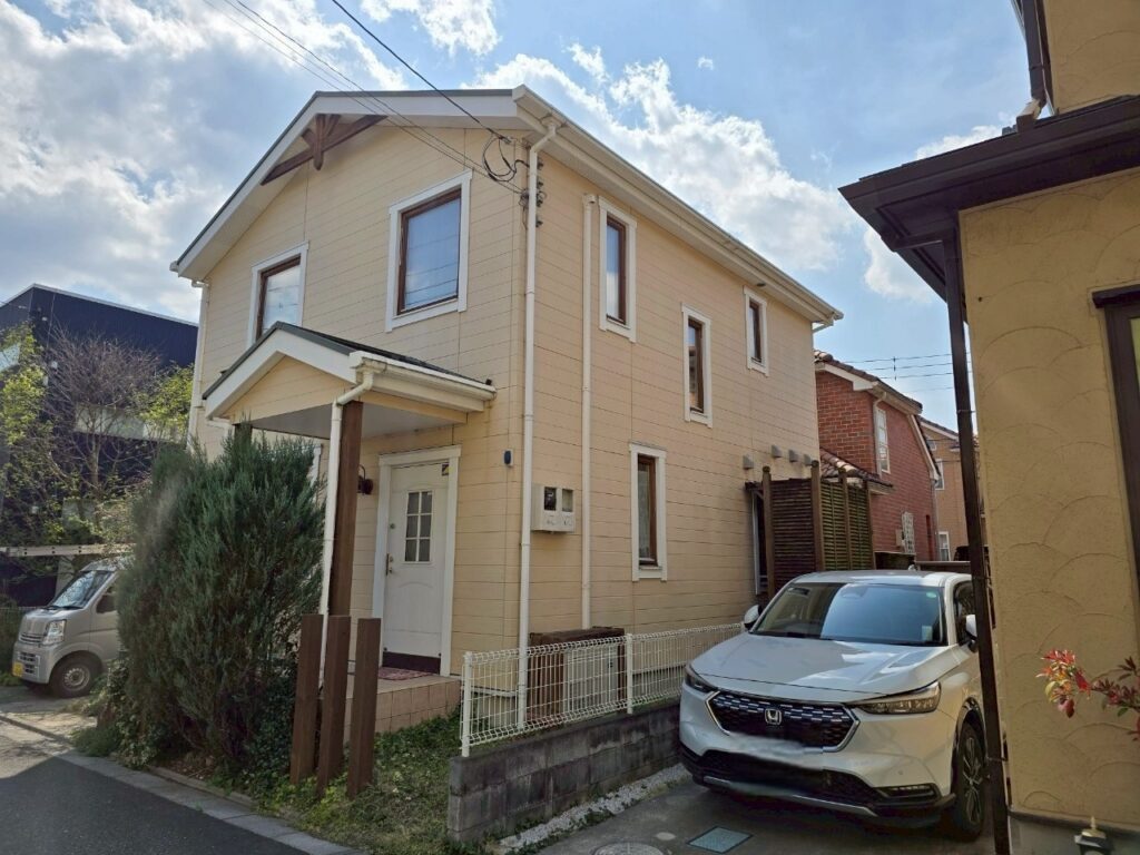 埼玉県狭山市　M様邸　外壁塗装・KFワールトセラグランツ　屋根塗装・KF ワールドセラルーフ