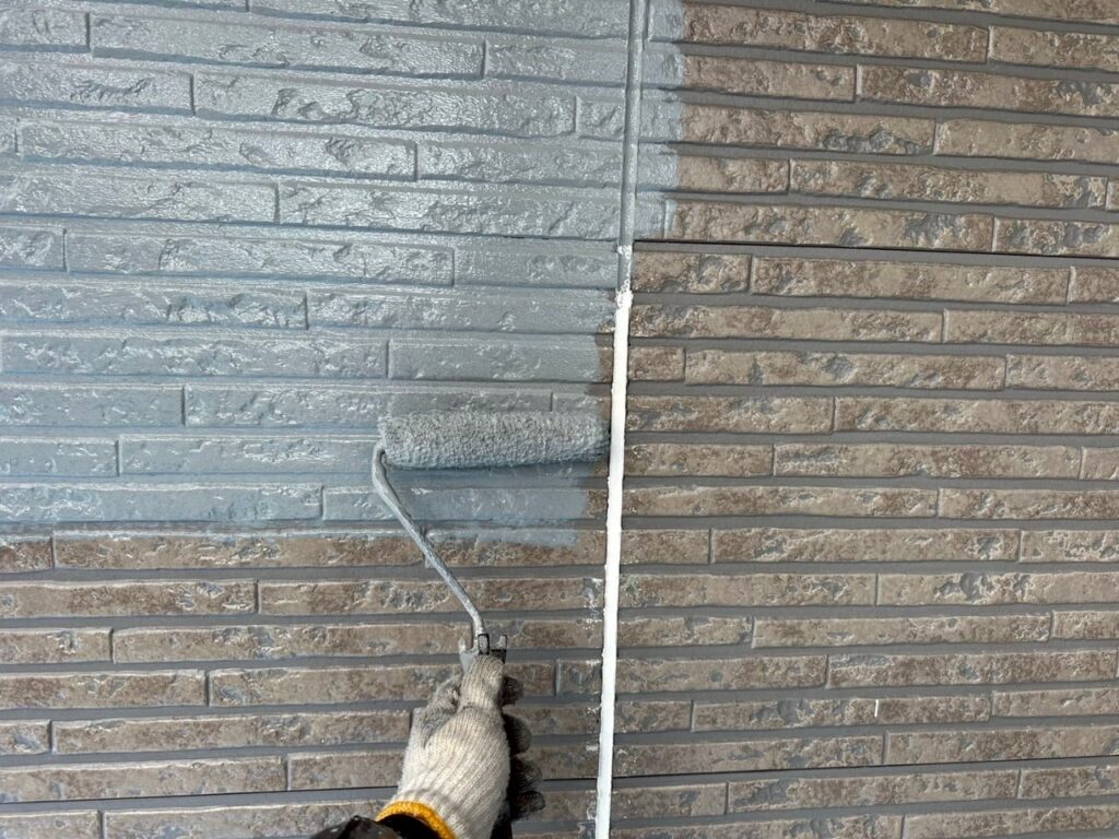 埼玉県狭山市 O様邸 外壁塗装工事 中塗りと上塗りの役割とは?