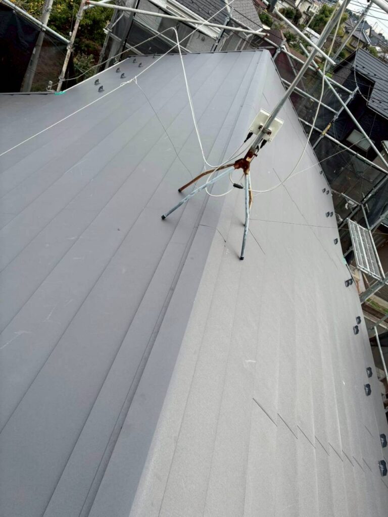 埼玉県狭山市　O様邸　外壁塗装・屋根カバー工事・幕板カバー