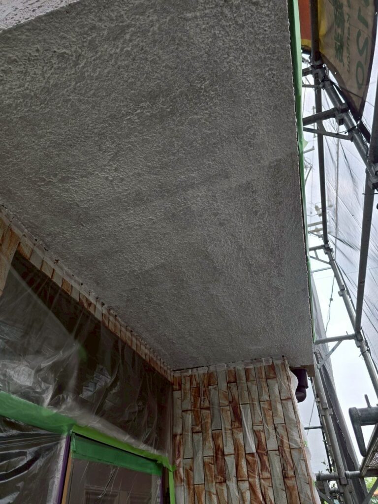 埼玉県入間市　S様邸　付帯部塗装　適切な塗装で美しく長持ちする軒天へ