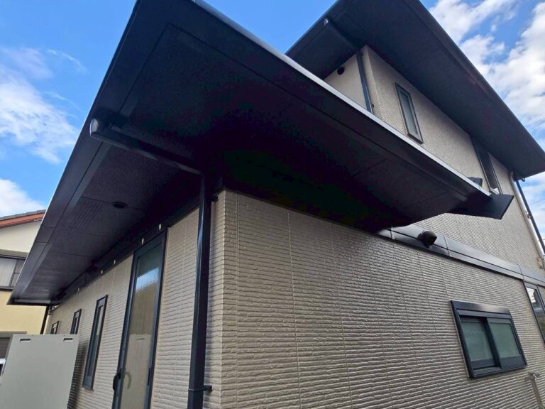 埼玉県入間市 H様邸 外壁塗装・KFケミカル シェアルドSi 屋根塗装・エスケー プレミアムルーフシリコン